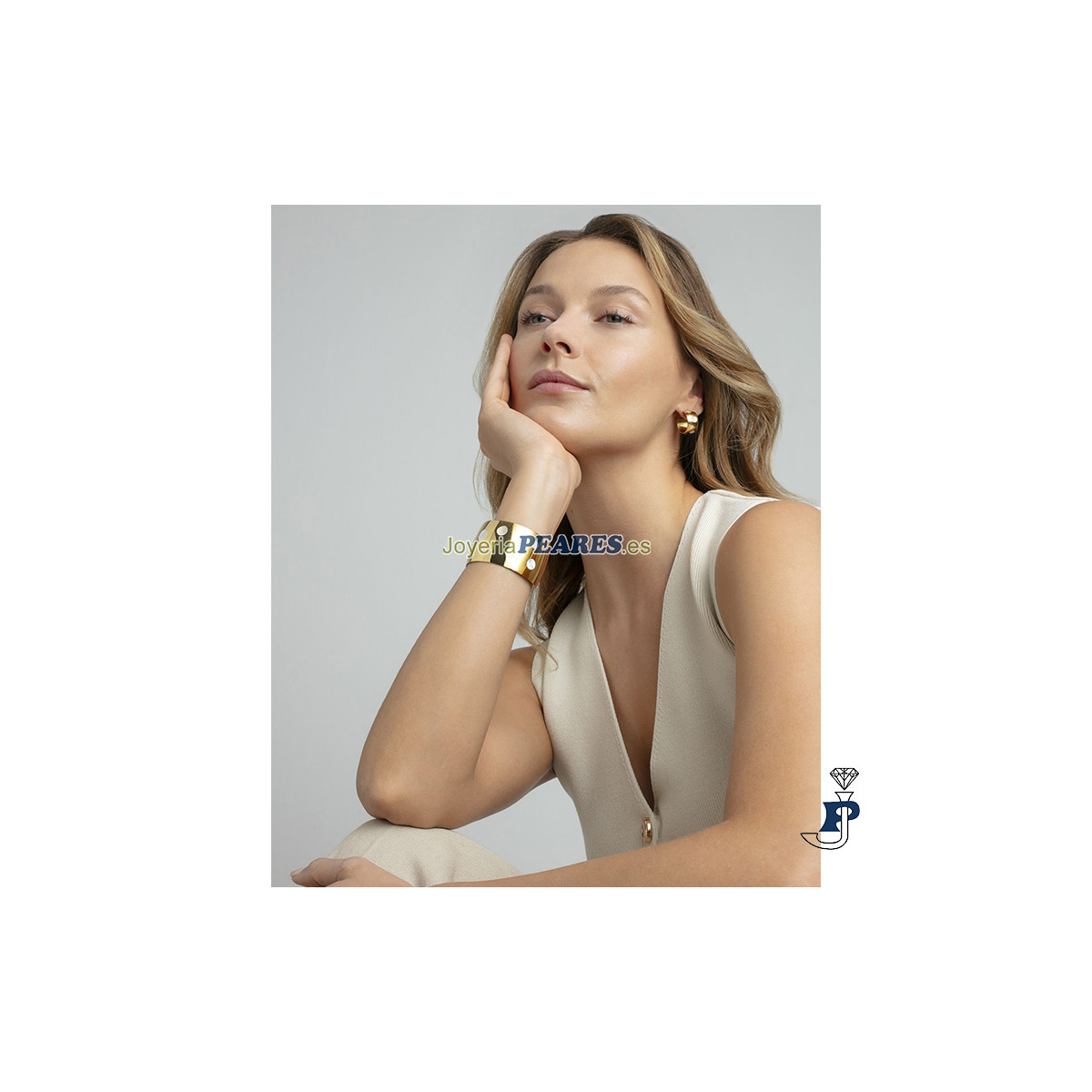 Brazalete de VICEROY en acero Dorado. - 14272P01012